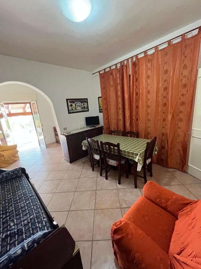 Villa Grandioso Sant Isidoro  Luaran gambar