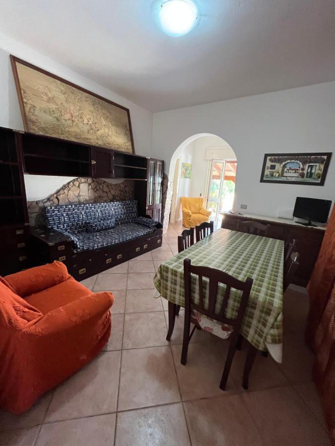 Villa Grandioso Sant Isidoro  Luaran gambar